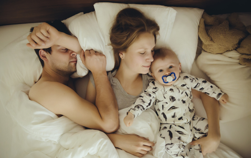 Съвместен сън с бебето - до кога и как?